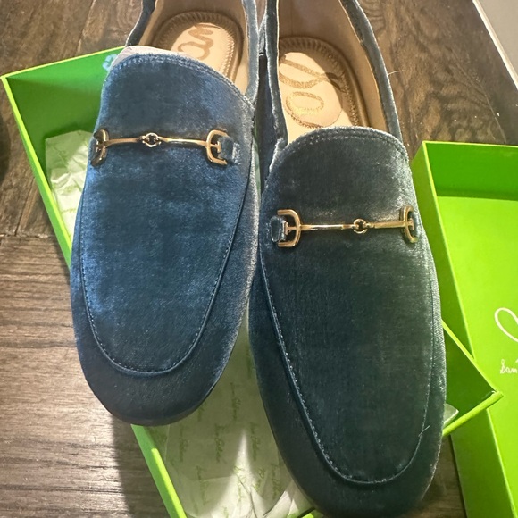 Sam Edelman Blue Velvet Loafers with Gold Detail - Picture 1 of 8